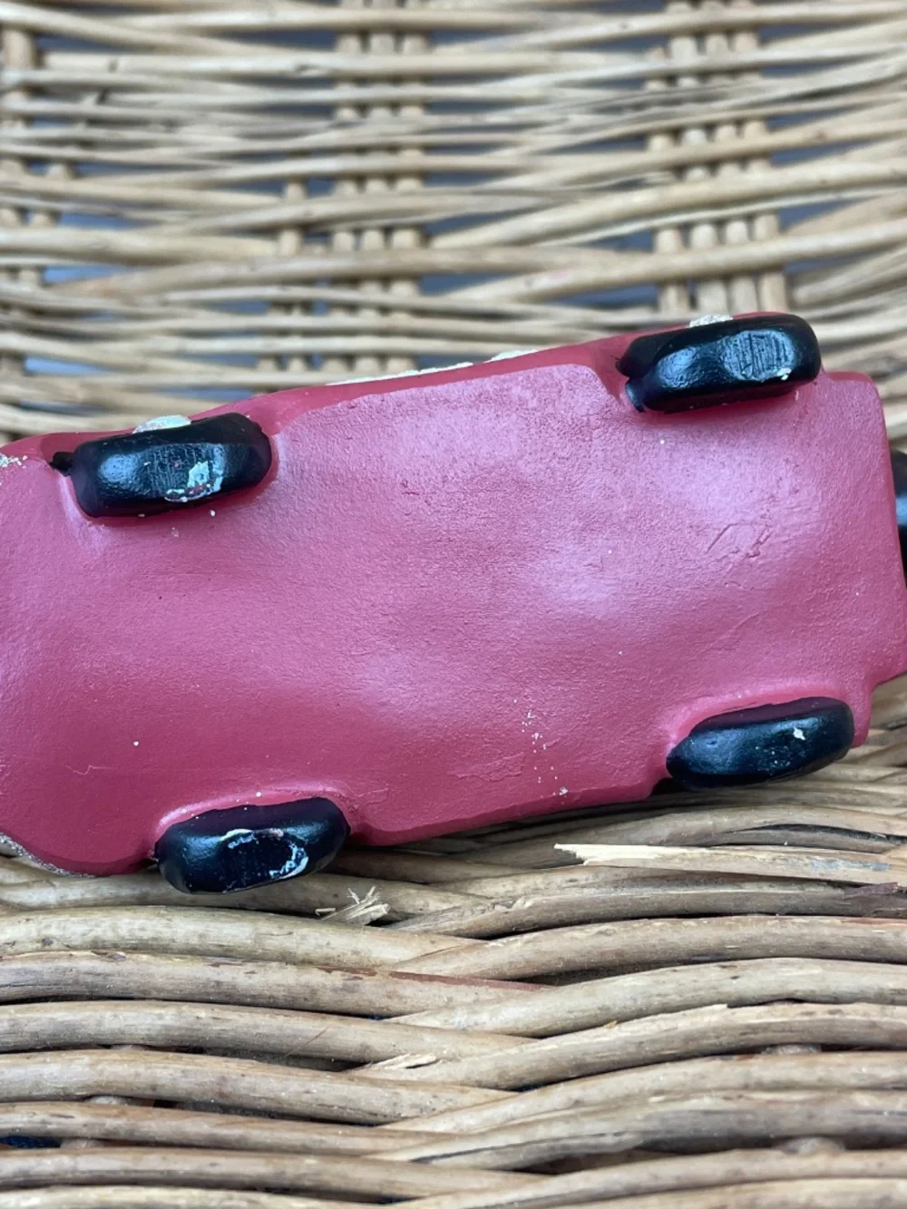 Vintage Christmas - Ceramic Red Pick-up Truck With Tree Photo Holder